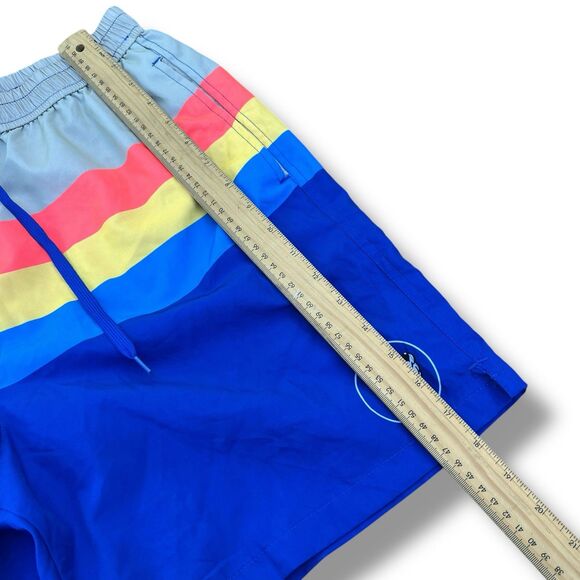 Buc-ee’s Men’s Large Lined Swim Shorts Color Block‎ - Picture 5 of 8